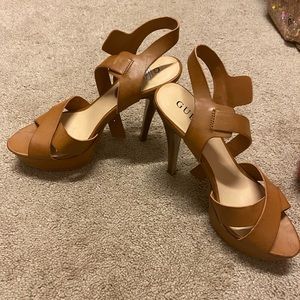 Guess high heels brown leather barely worn